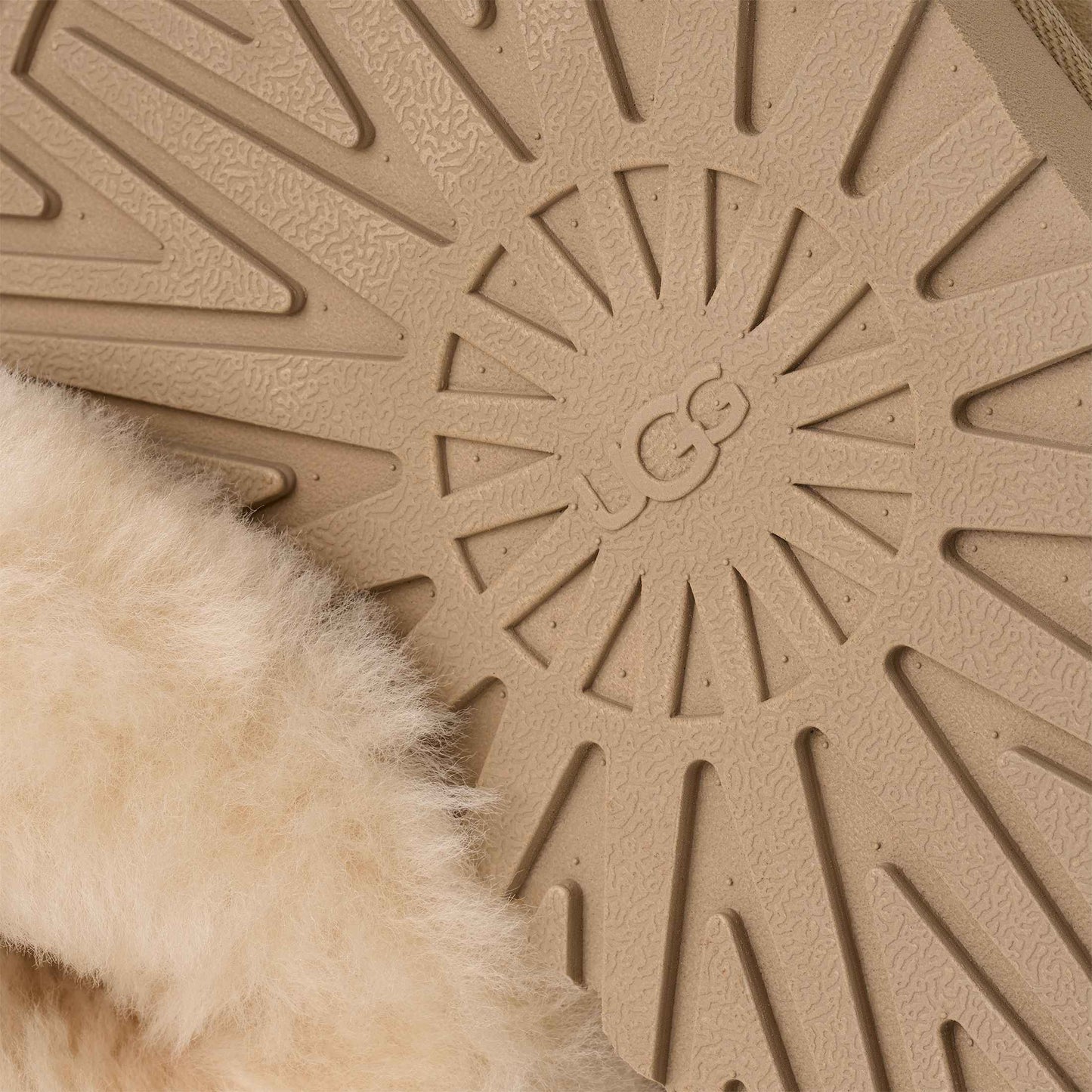 Women's UGG Tazzelle