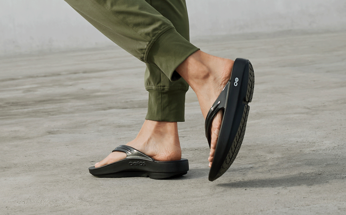 Women's OOFOS OOlala Sandal - Sneakerology