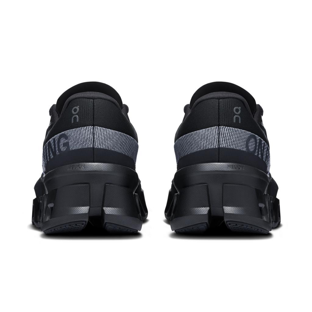 Women's On Cloudmonster 2