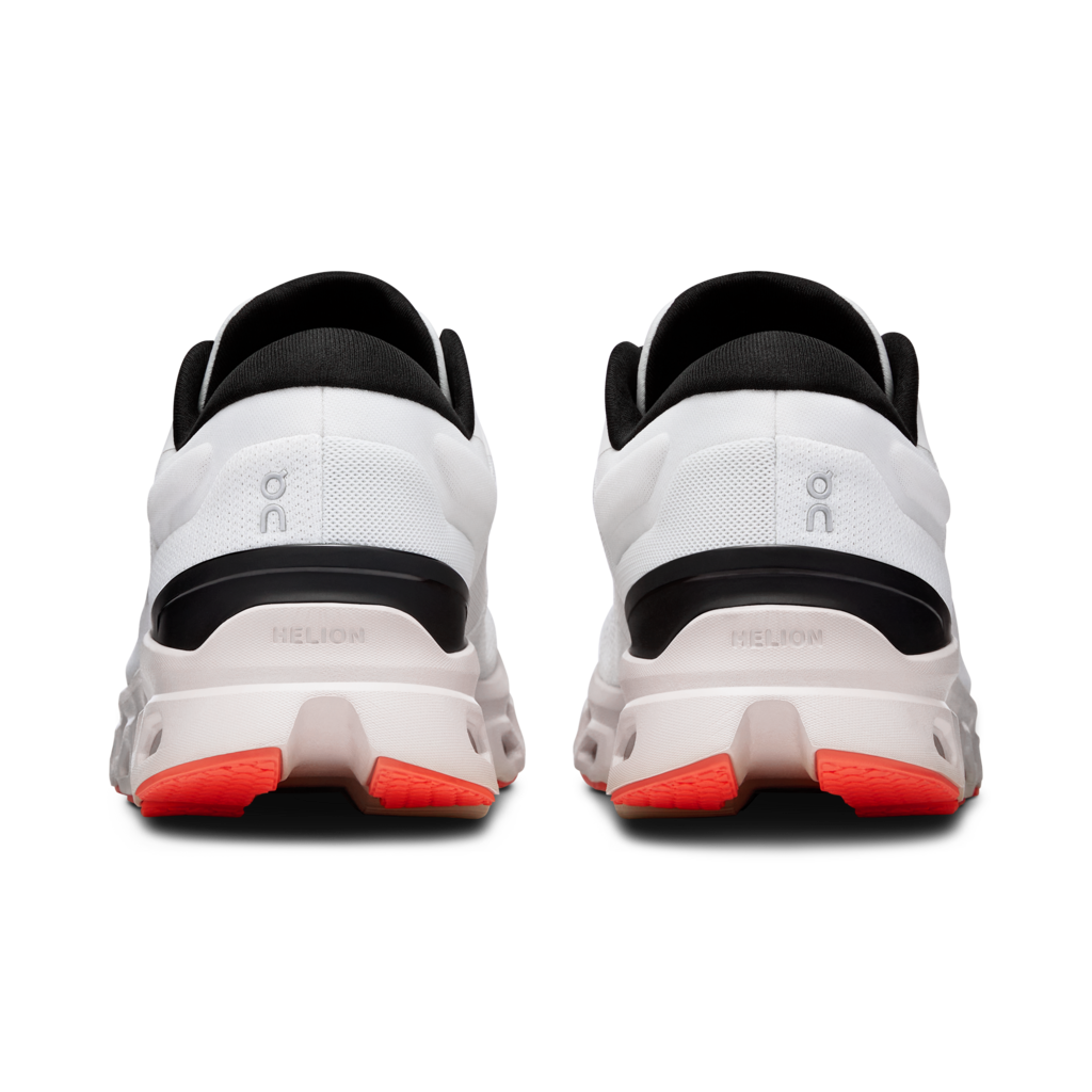Women's On Cloudstratus 3