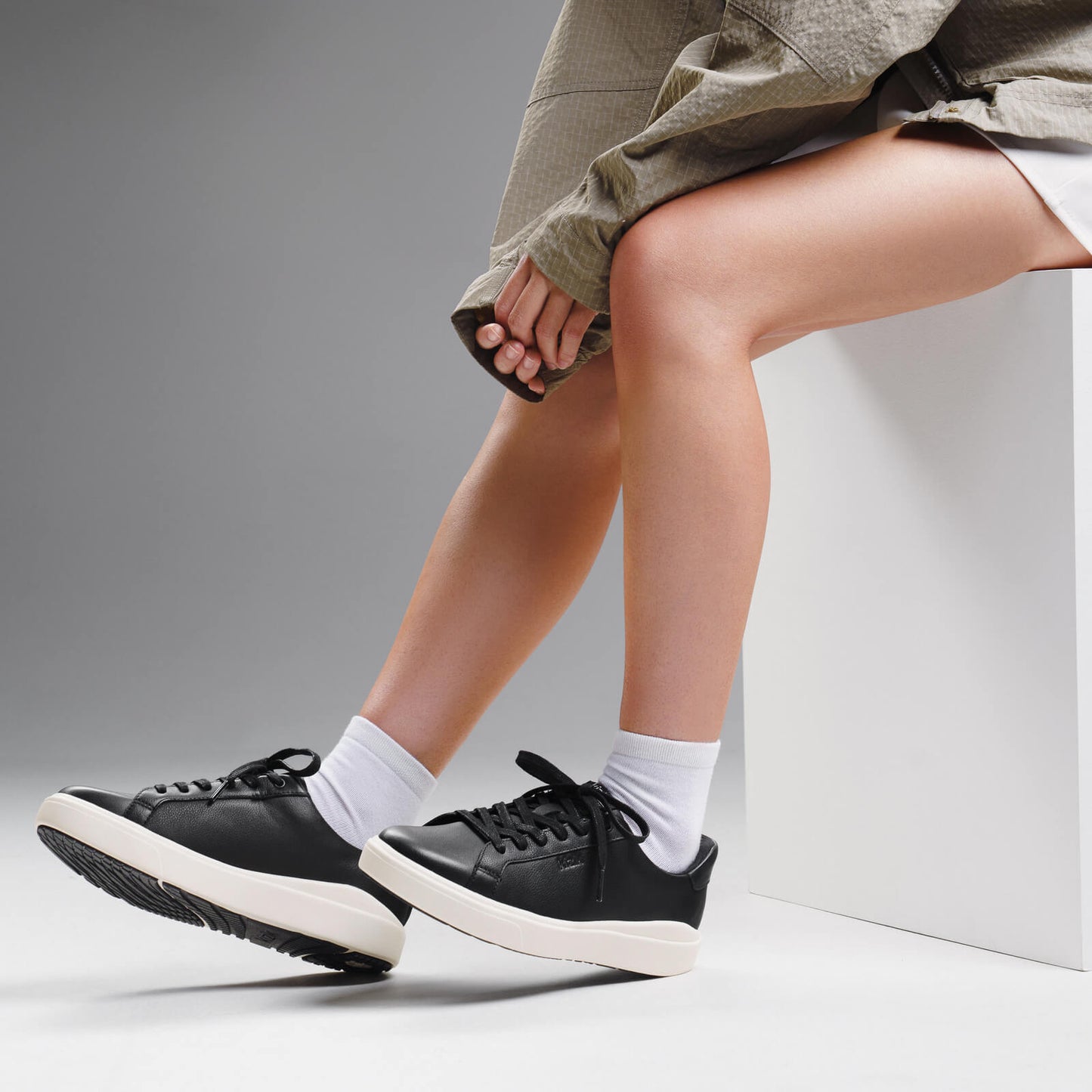 Women's Kizik Vegas 2