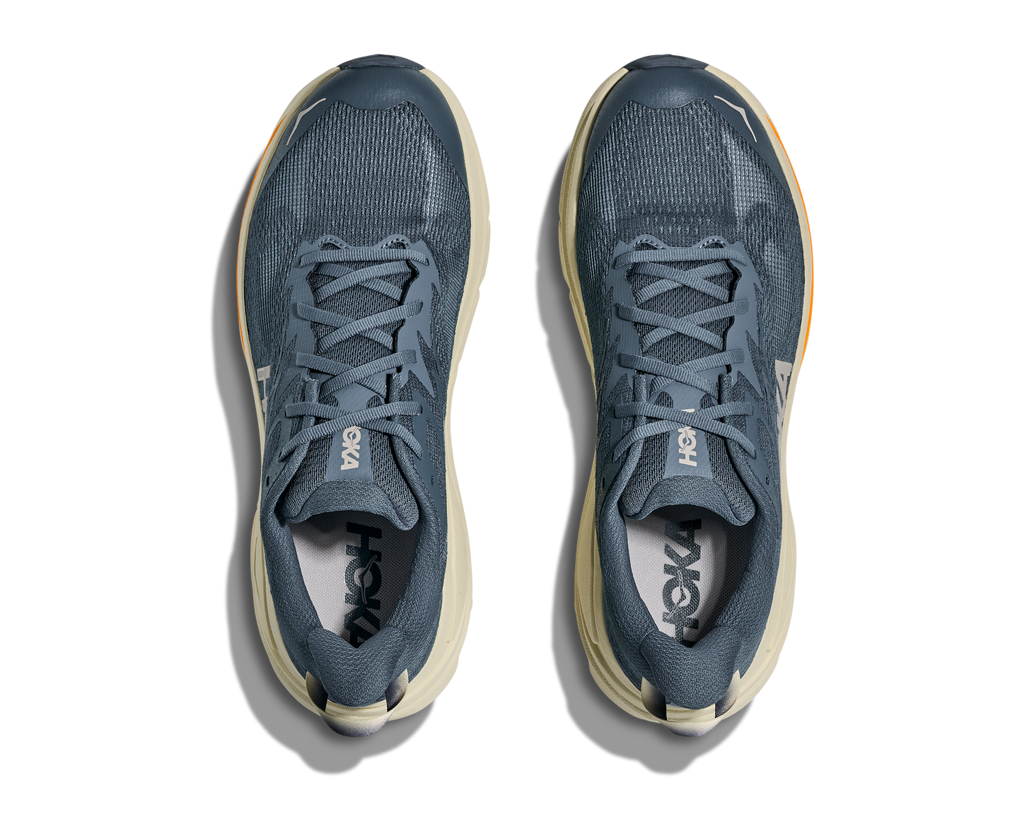 Men's Hoka Challenger 8