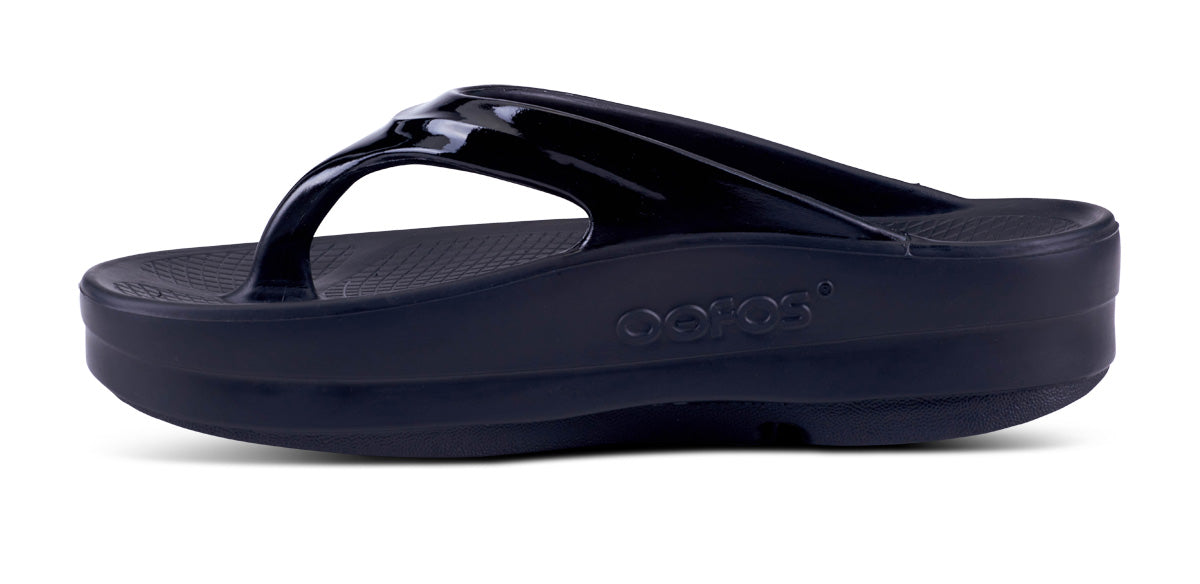 Women's OOFOS OOmega OOlala Sandal - Sneakerology