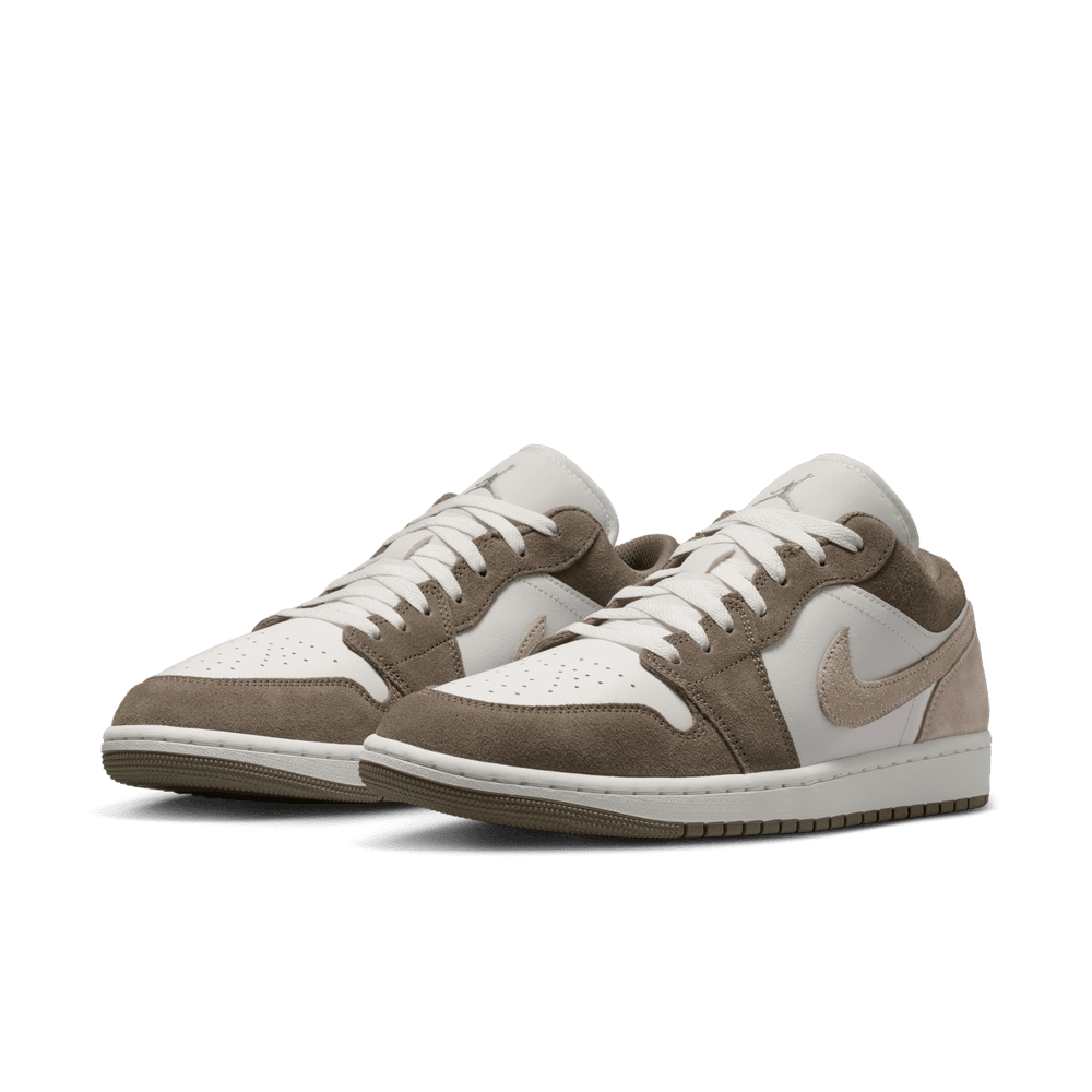 Men's Air Jordan 1 Low - Sneakerology