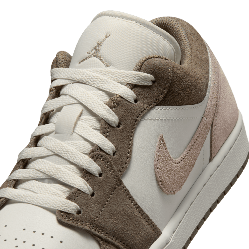 Men's Air Jordan 1 Low - Sneakerology