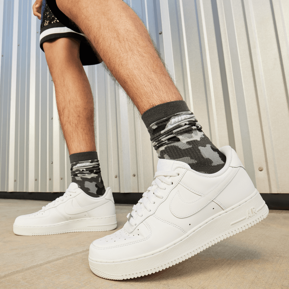 Men's Nike Air Force 1 '07
