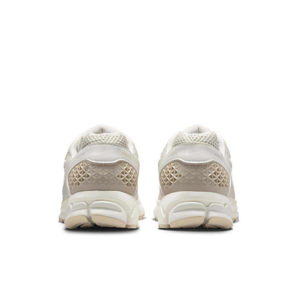 Men's Nike Zoom Vomero 5 - Sneakerology