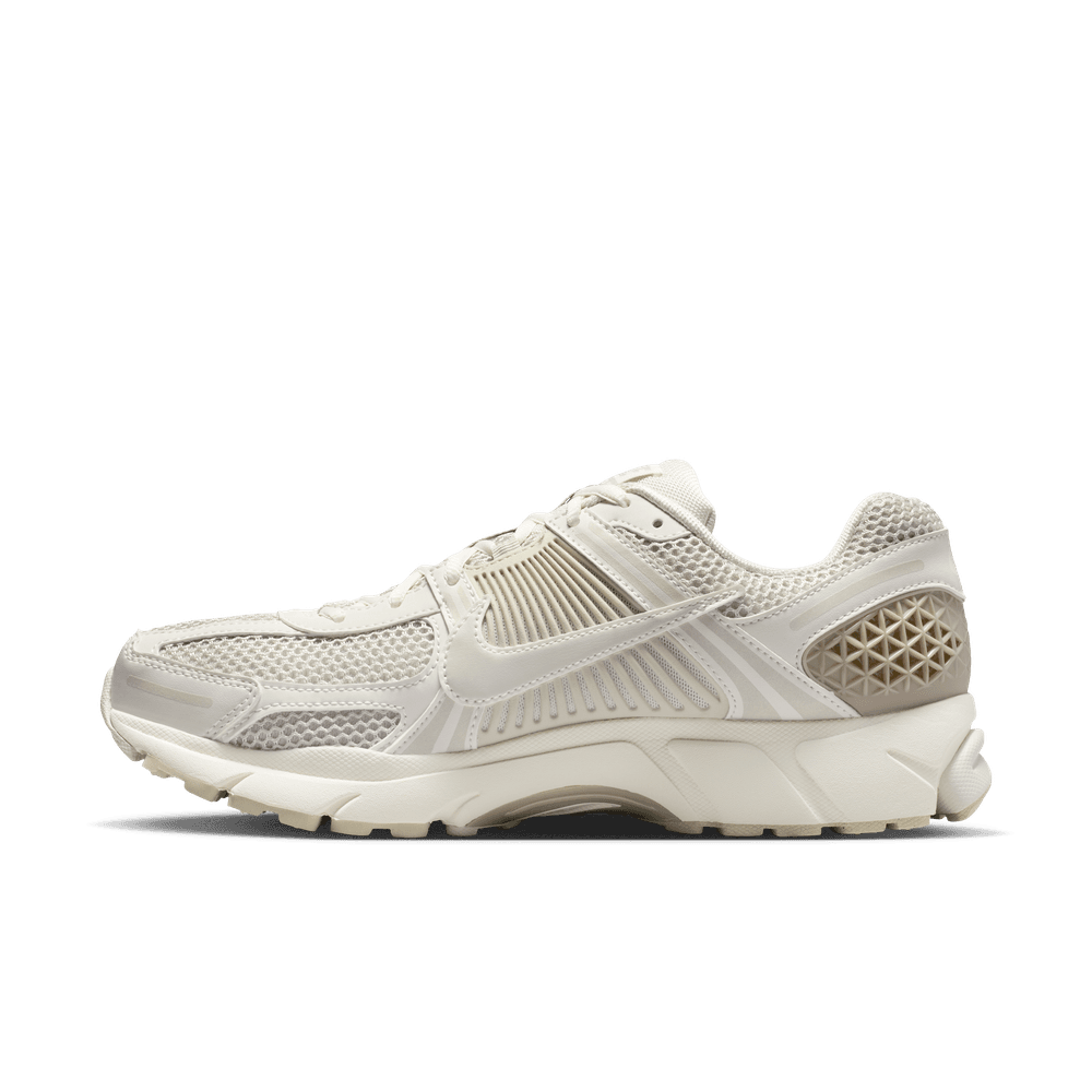 Men's Nike Zoom Vomero 5 - Sneakerology
