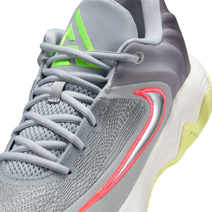 Men's Nike Giannis Immortality 4