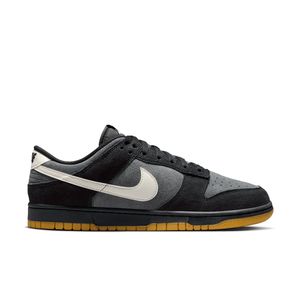 Men's Nike Dunk Low Retro SE