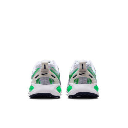 Kids' Nike Nike Vomero 18 GS
