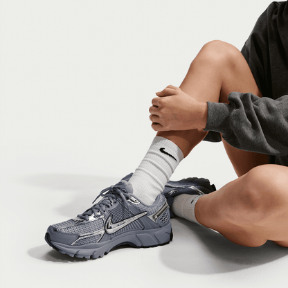 Women's Nike Vomero 5