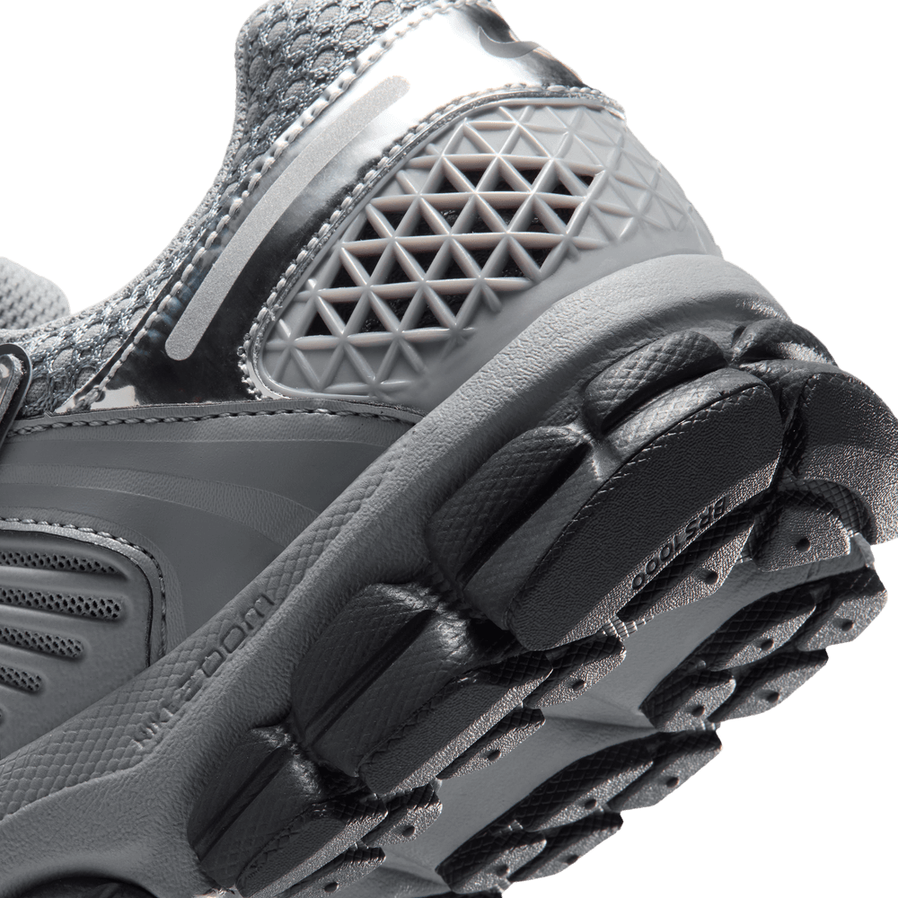 Women's Nike Vomero 5