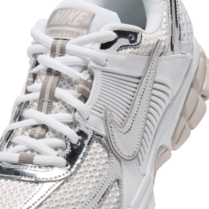 Women's Nike Vomero 5