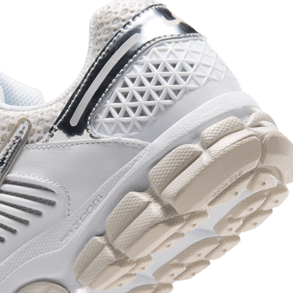 Women's Nike Vomero 5