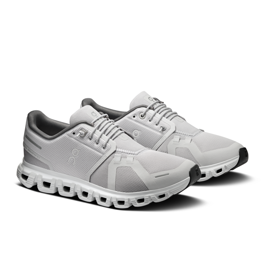 Women's On Cloud 6