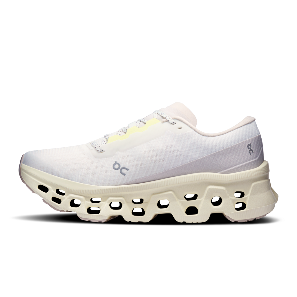 Women's On Cloudmonster 3