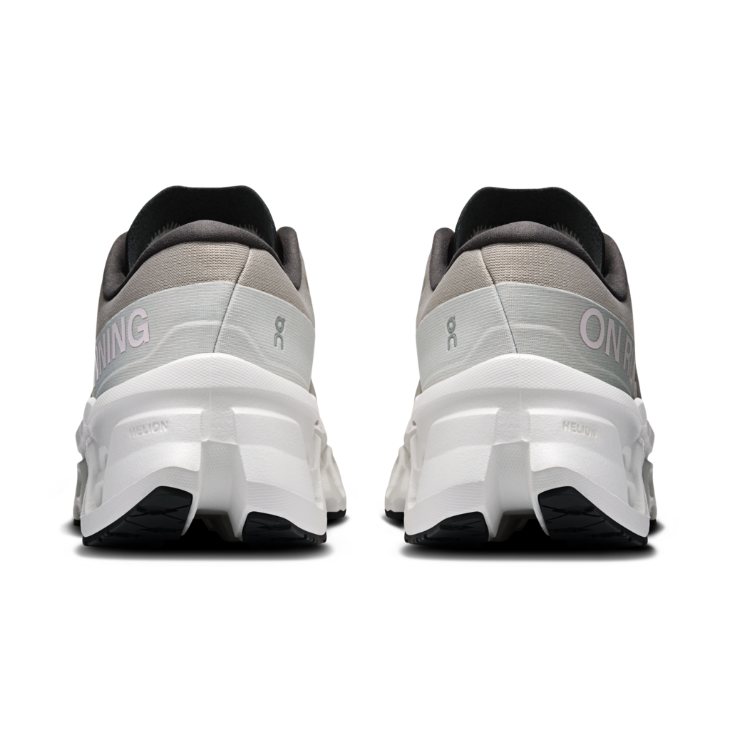 Women's On Cloudmonster 3