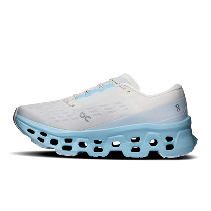 Women's On Cloudmonster 3
