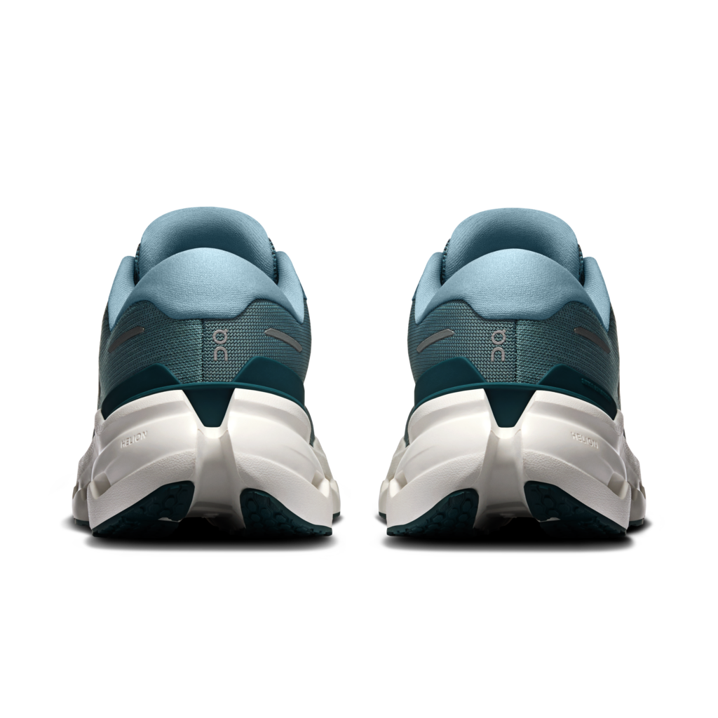 Women's On Cloudrunner 3