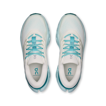Women's On Cloudrunner 3
