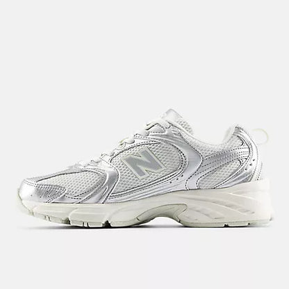Unisex New Balance 530 - Sneakerology