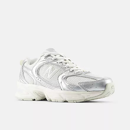 Unisex New Balance 530 - Sneakerology