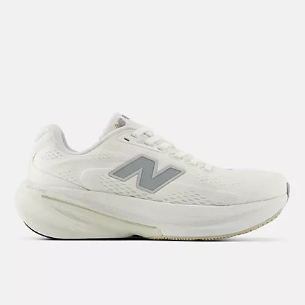 Women's New Balance 860v15 - Sneakerology