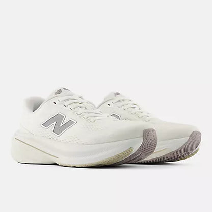 Women's New Balance 860v15 - Sneakerology